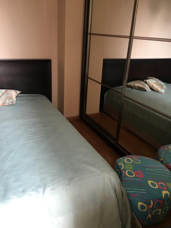 Apartment Sea Avenue Батуми Екстериор снимка